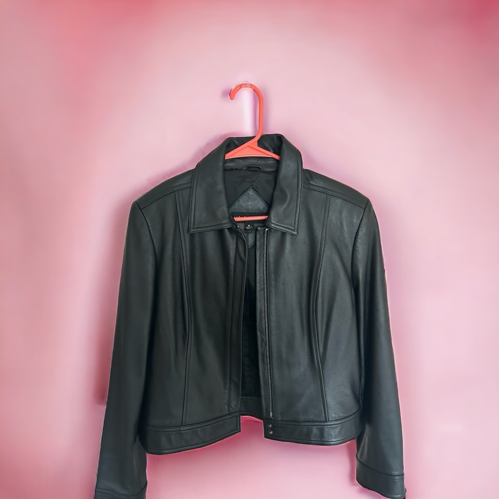 Women’s leather jacket